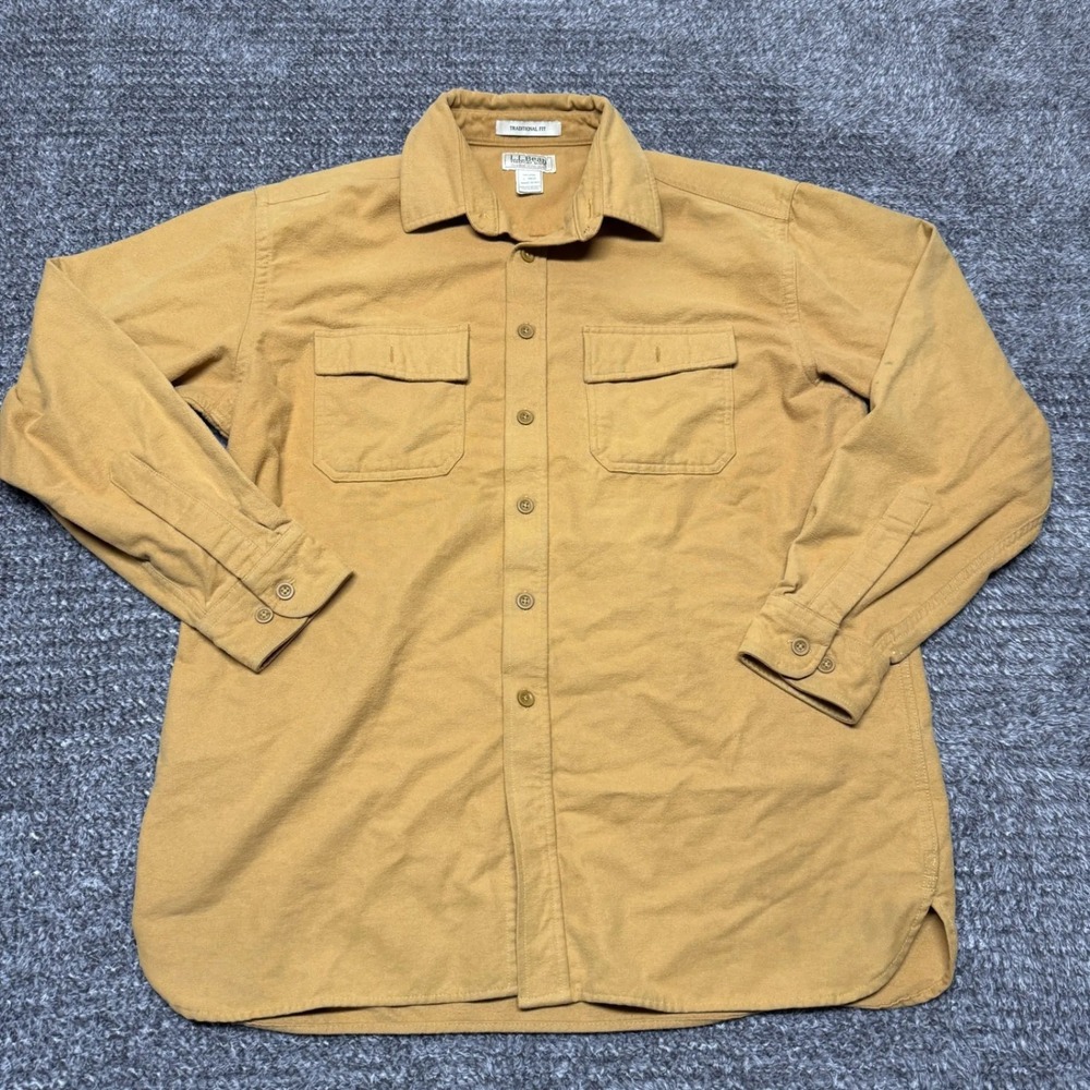 L.L.Bean Mens Chamois Cloth Shirt Large Tan Long Sleeve Traditional Fit Cotton